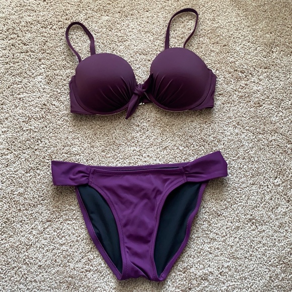 Victoria’s Secret Purple Bikini Top 34C Bottom Sm - Picture 1 of 12